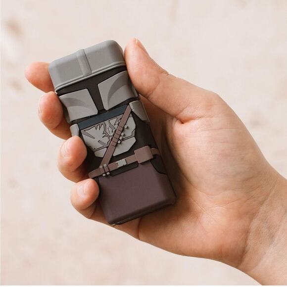 Powersquad Portable Power Bank The Mandalorian | NEW IN BOX - Picture 5 of 6